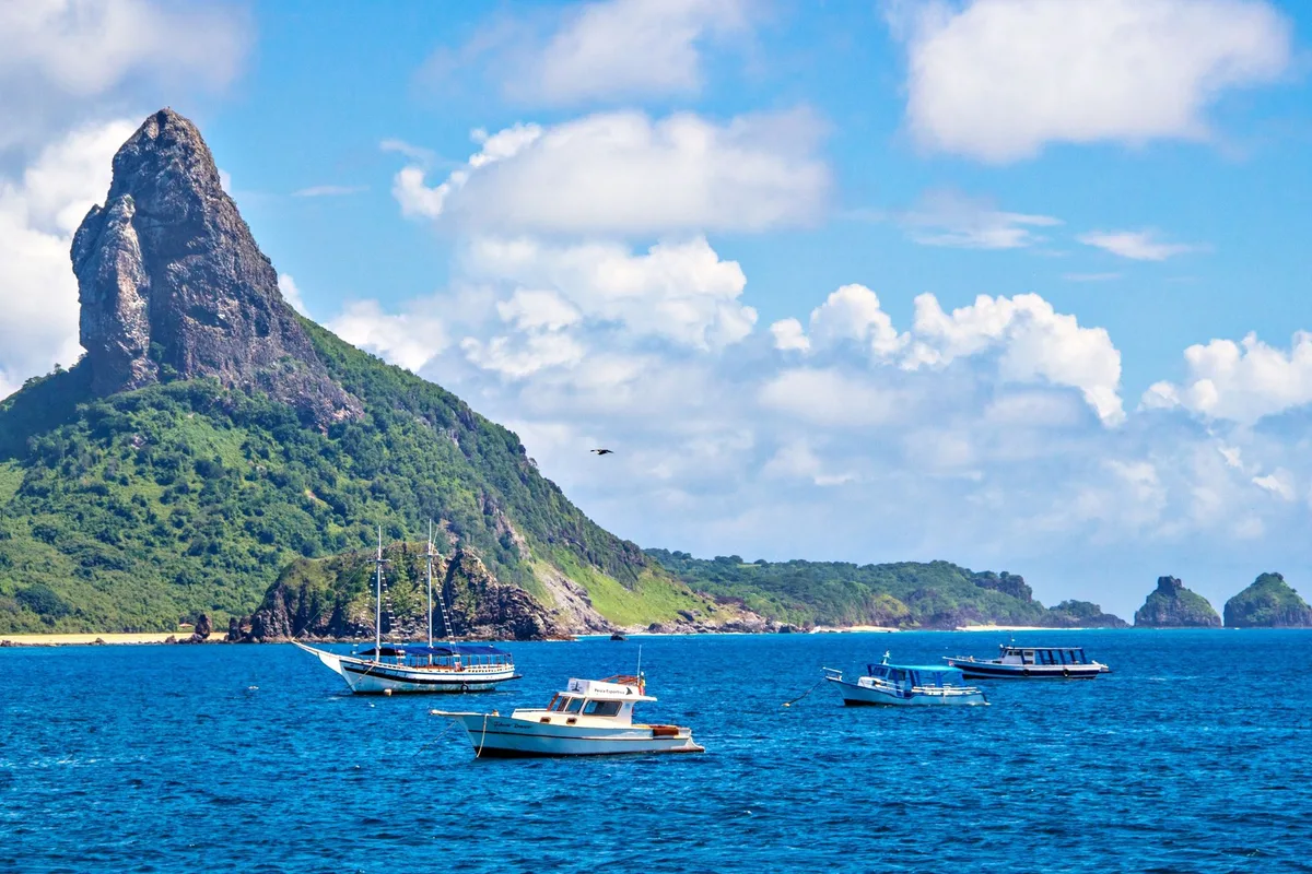 Ovo Beach, Fernando de Noronha, Brazilian Islands, Brazil — 4