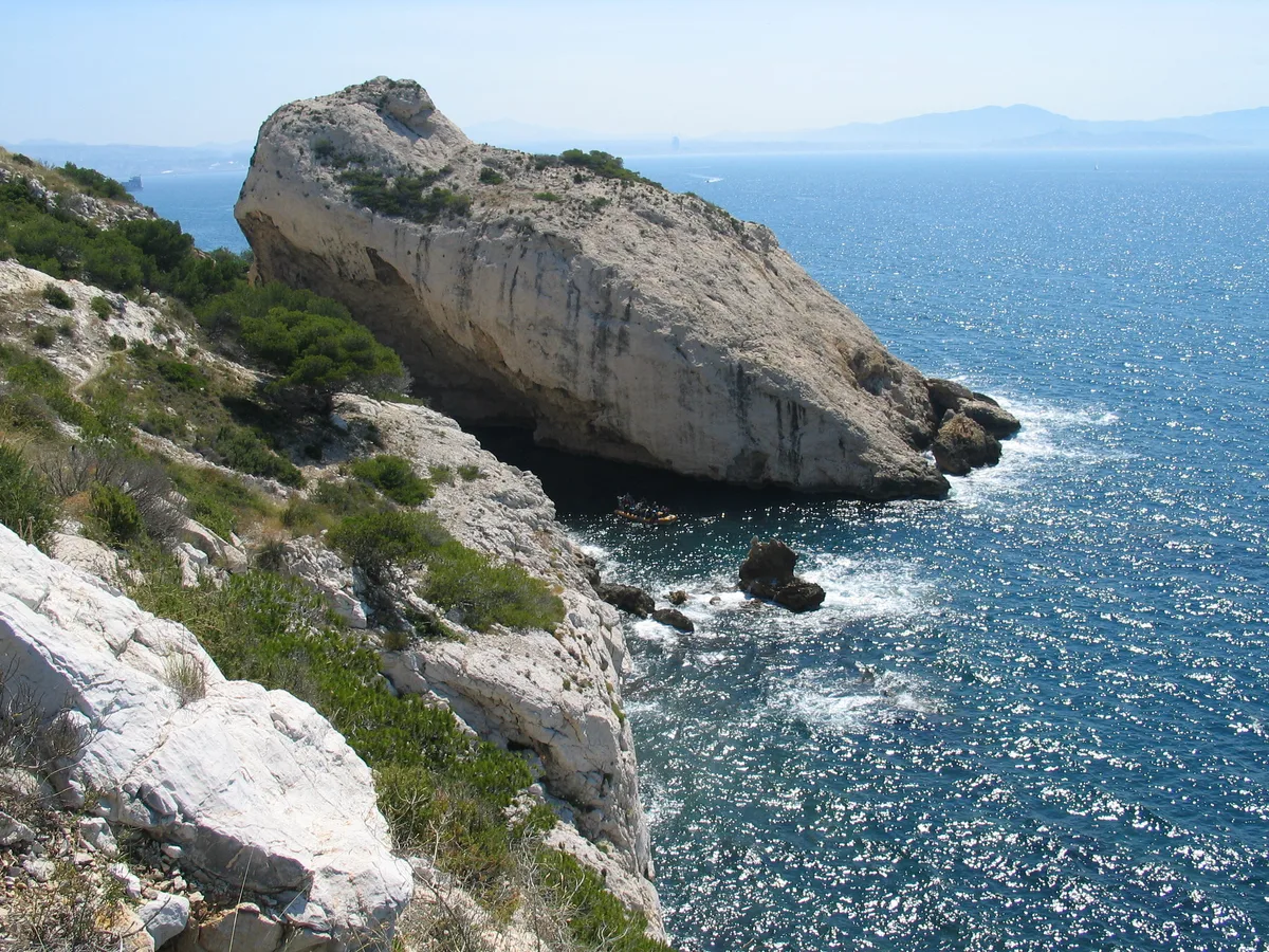 Calanque de la Redonne Beach, Ensuès-la-Redonne, Provence-Alpes-Côte d'Azur, France — 3