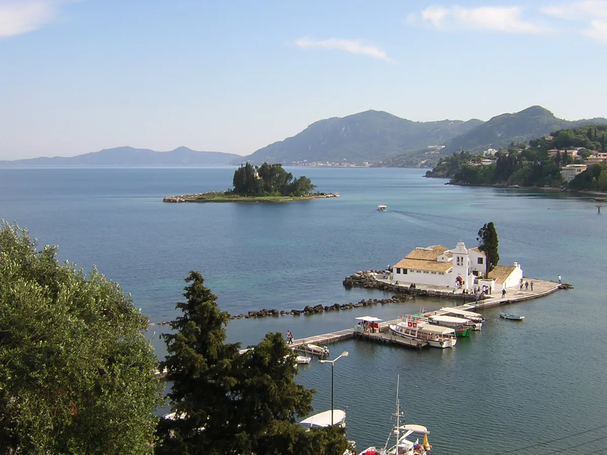 Kanoni Beach, Central Corfu and Diapontian Islands, Ionian Islands, Greece — 5
