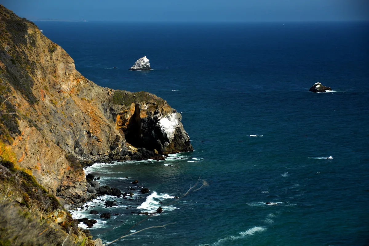 Willow Creek Beach, Lucia, Monterey County, California Coast, United States — 4