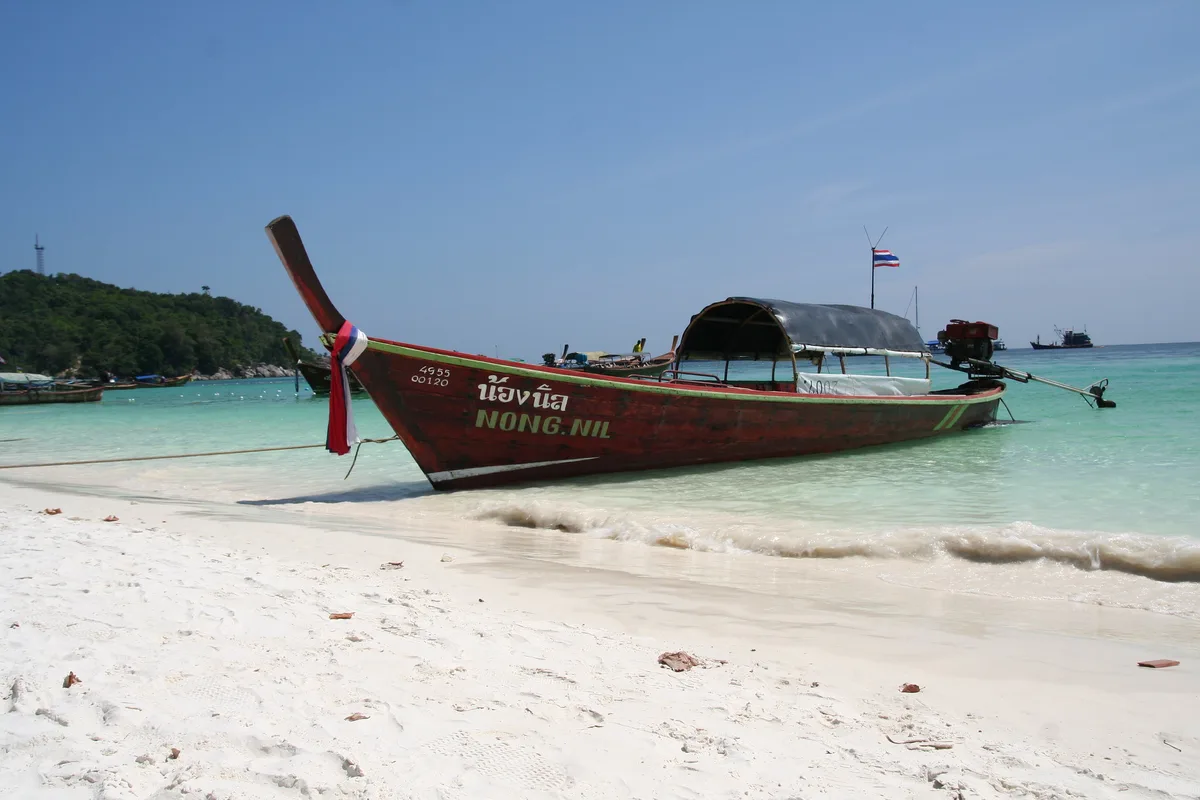 Pattaya East Beach, Ko Sarai, Andaman Sea, Thailand — 4