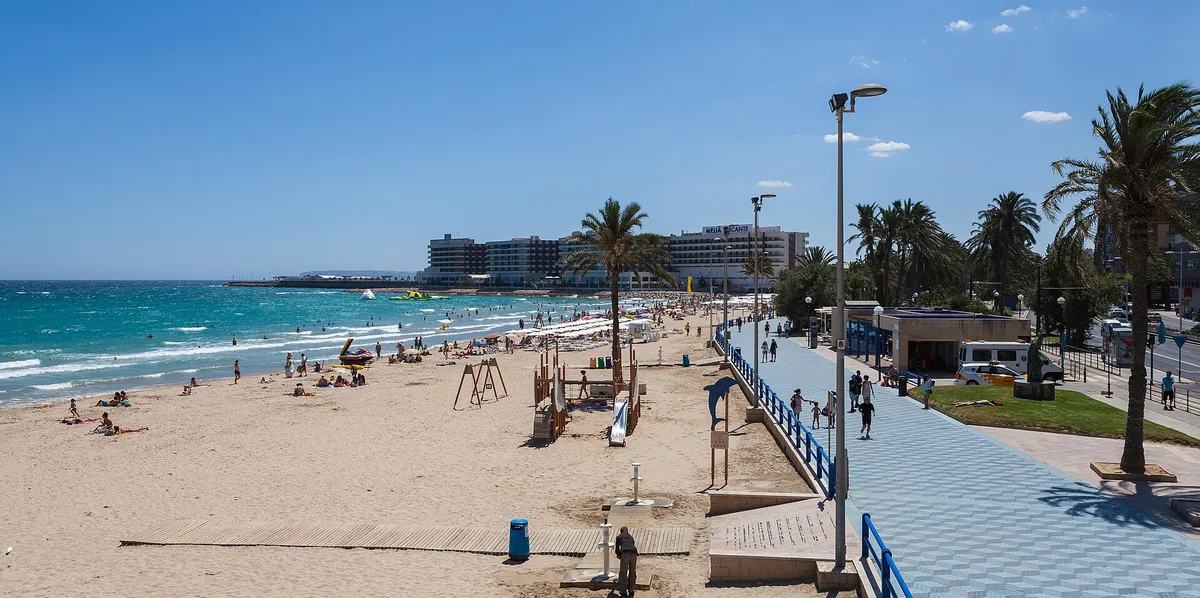 Coco Beach, Alicante, Valencian Community, Spain — 6
