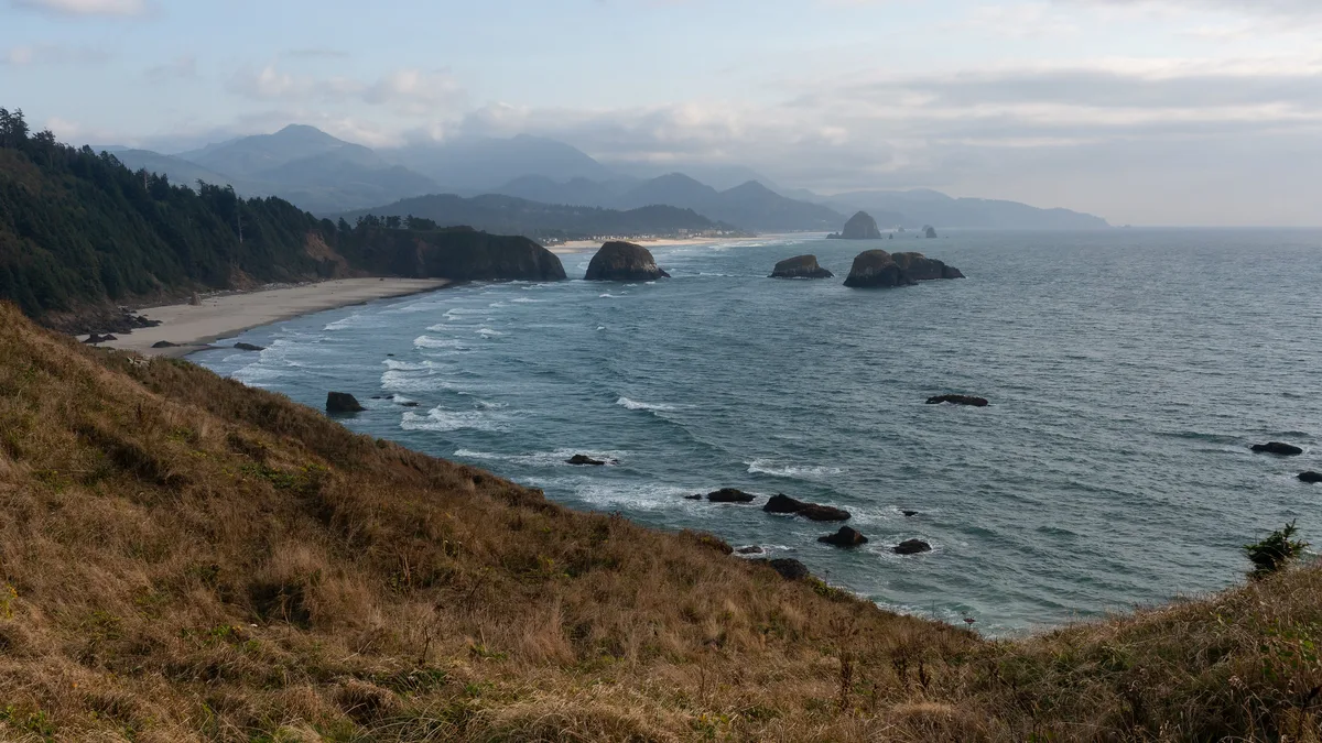 Crescent Beach, Cannon Beach, Pacific Northwest, United States — 5