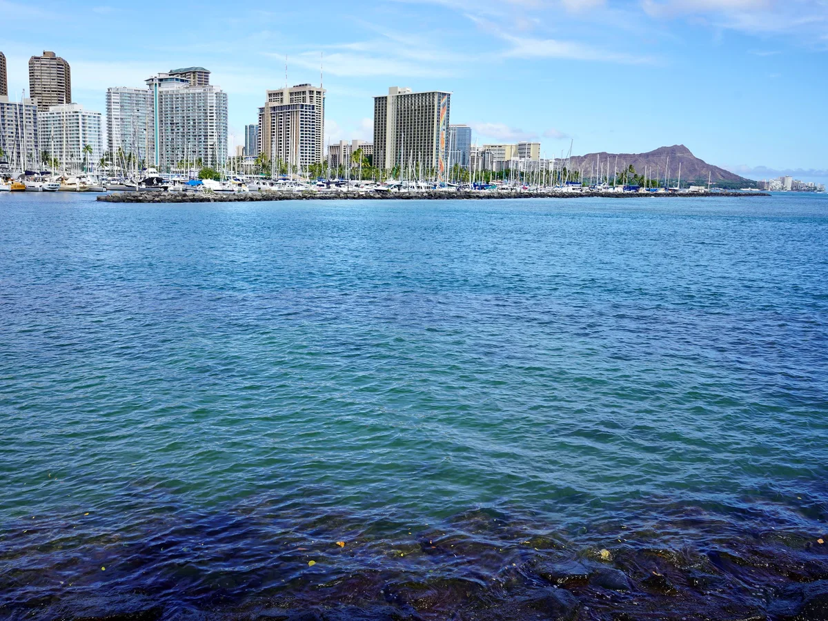 Waikiki Beach, Honolulu, Hawaii, United States — 4