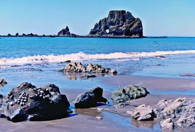 Toleak Point Beach