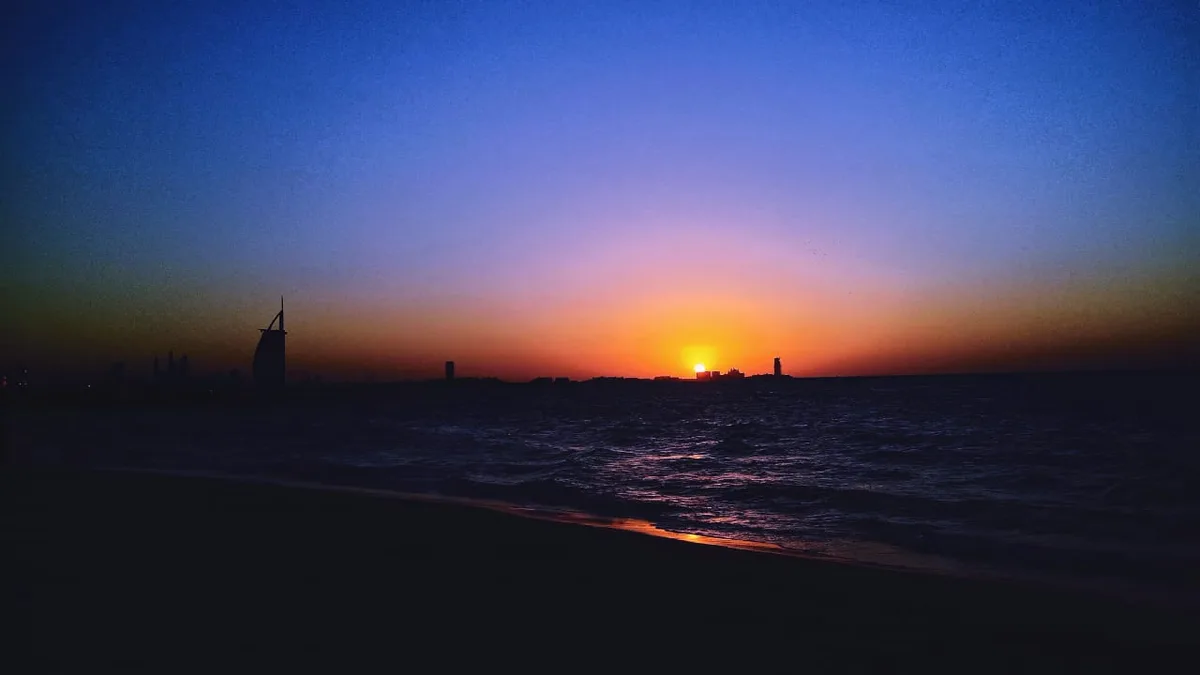 Playa de Kita, Umm Suqeim, Persian Gulf, United Arab Emirates — 3