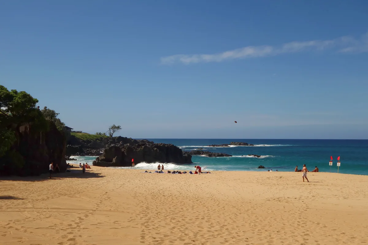Waimea Bay Beach Park, Haleiwa, Hawaii, United States — 6