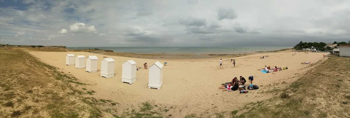 Plage de la Cible, Saint-Martin-de-Ré, Nouvelle-Aquitaine, France — 2