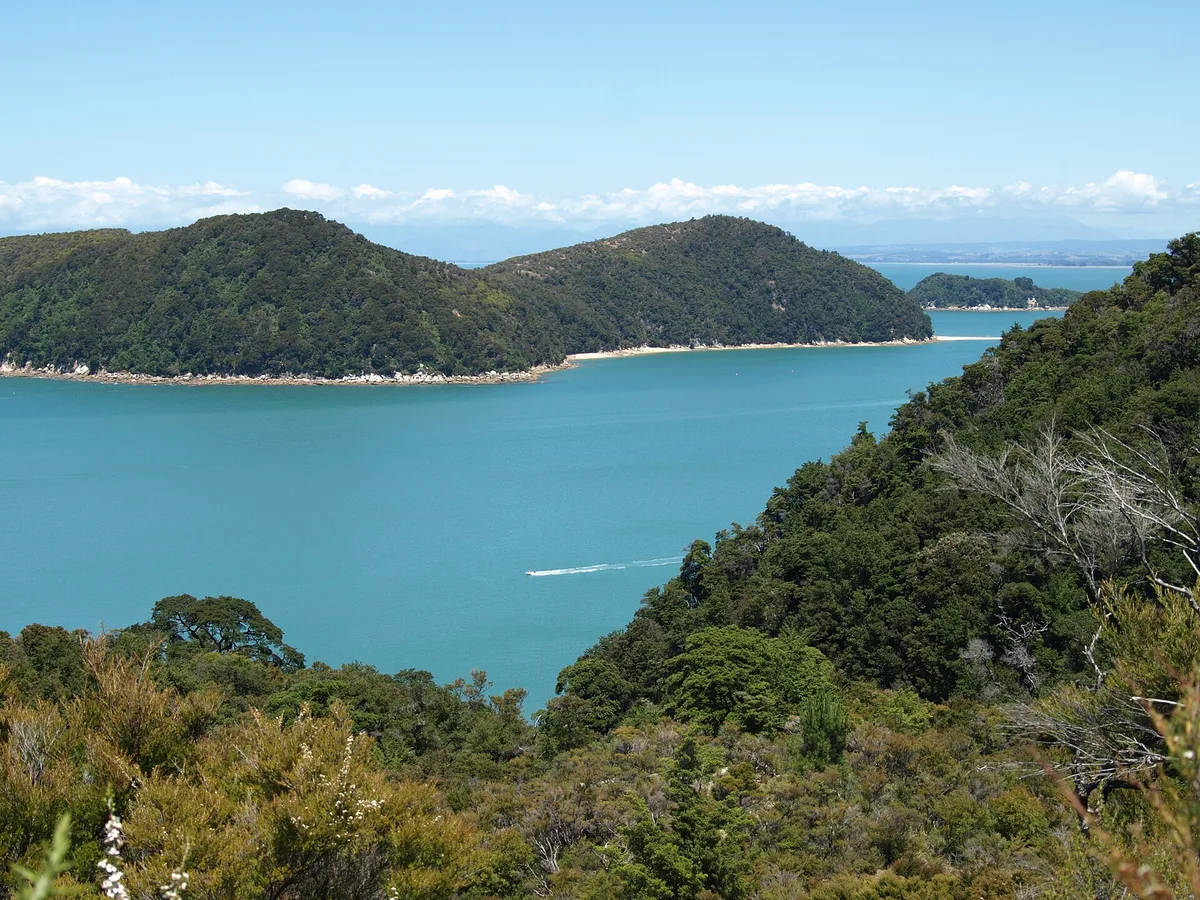 Stilwell Bay Beach, Tasman District, Nelson-Tasman, New Zealand — 4