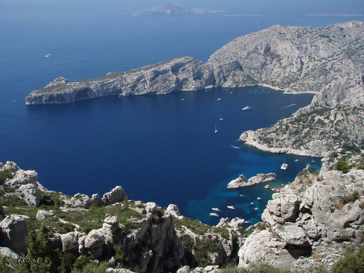 Œil de Verre Beach, Marseille, Provence-Alpes-Côte d'Azur, France — 5