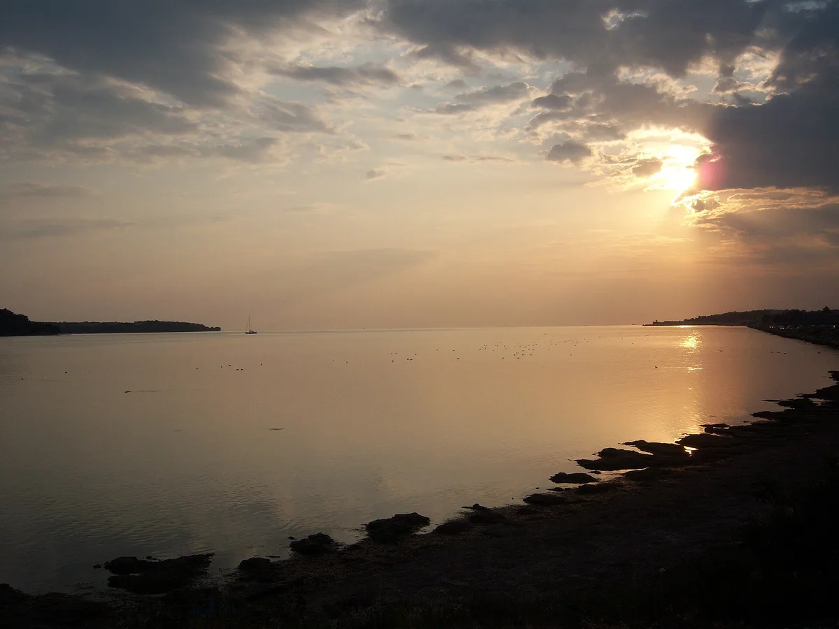 Tarska Vala Beach, Tar-Vabriga, Istria, Croatia