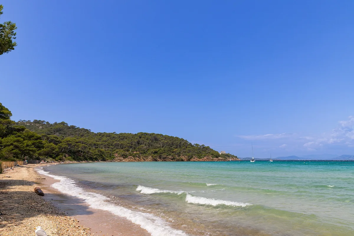 Notre-Dame Beach, Hyères, Provence-Alpes-Côte d'Azur, France — 5
