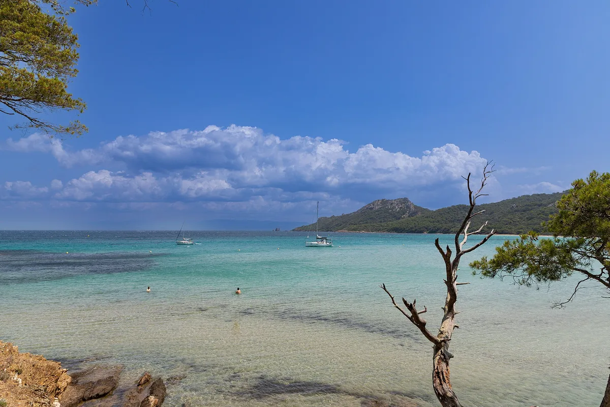 Notre-Dame Beach, Hyères, Provence-Alpes-Côte d'Azur, France — 2