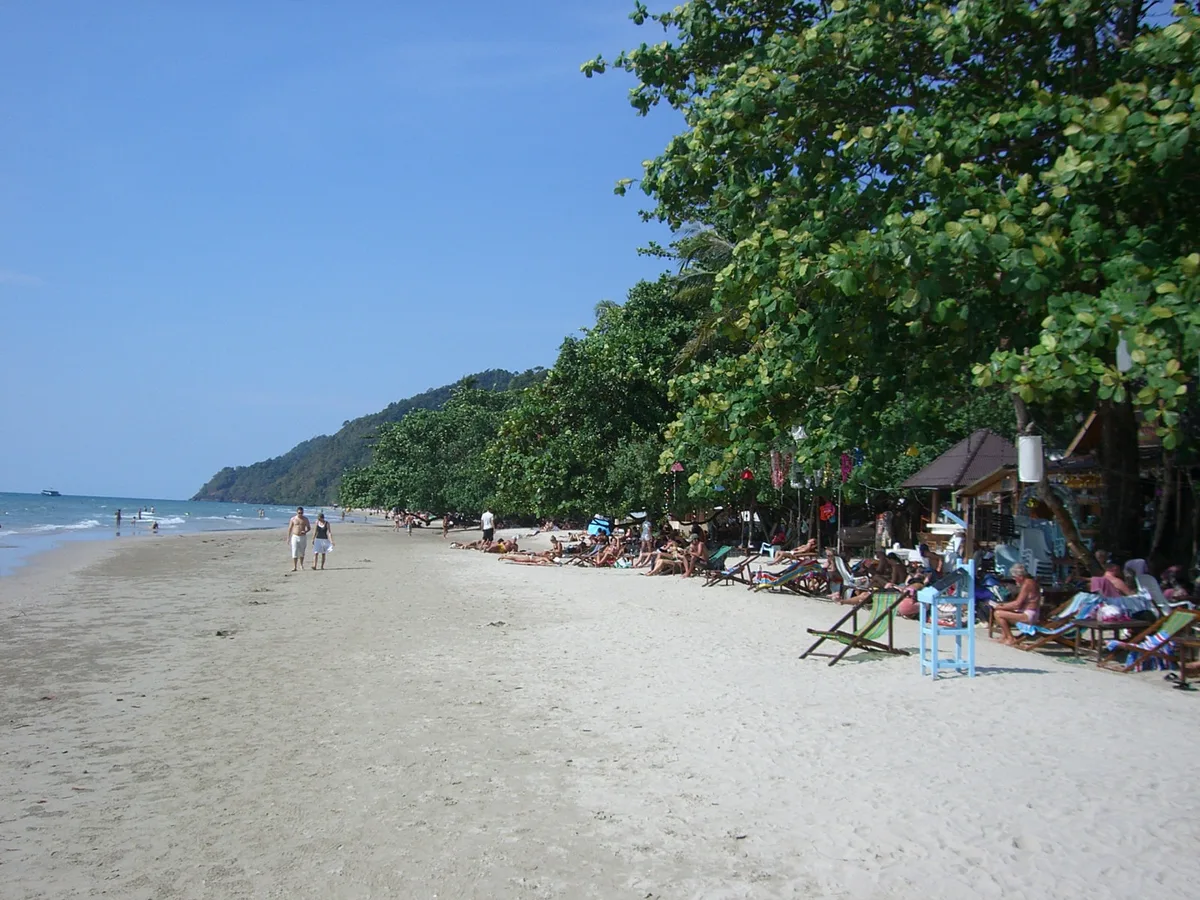 Hat Sai Khao Tai Beach, Ko Chang, Eastern Gulf of Thailand, Thailand — 4