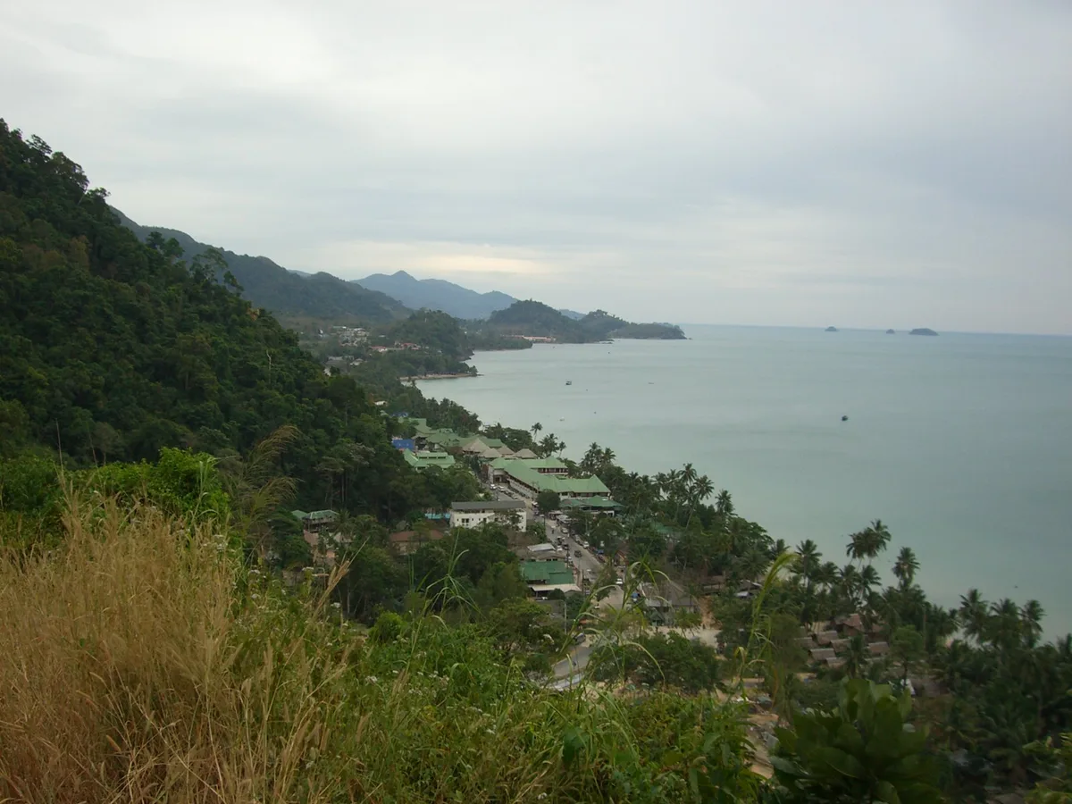 Hat Sai Khao Tai Beach, Ko Chang, Eastern Gulf of Thailand, Thailand — 3
