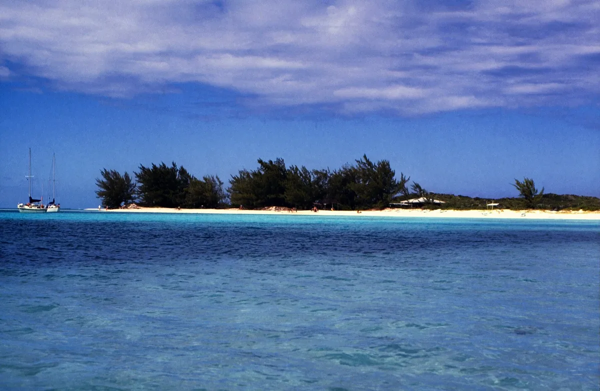 Stocking Island Eastern Shore Beach, George Town, Lucayan Archipelago, Bahamas — 4