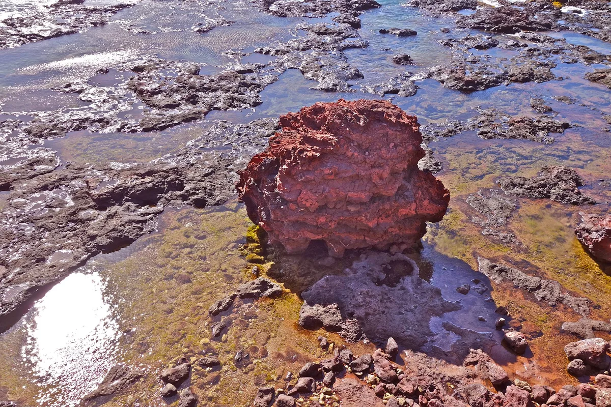 Puu Pehe Cove, Lanai City, Hawaii, United States — 3