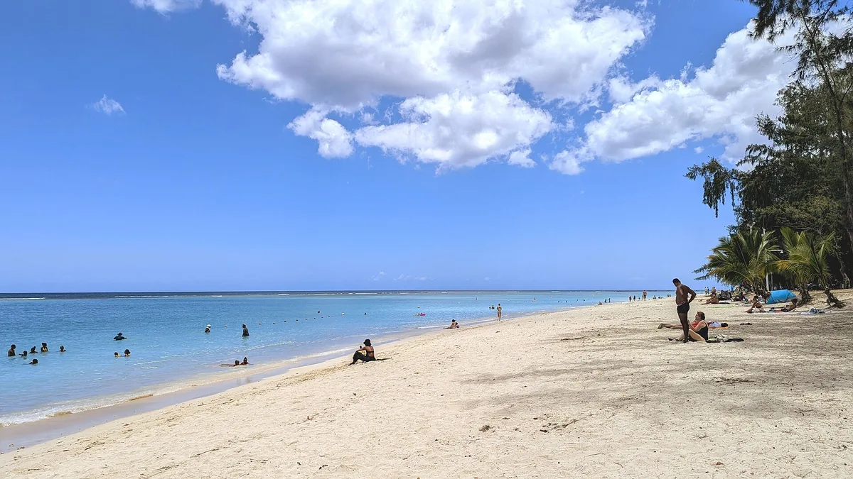 Flic en Flac Beach, Rivière Noire, Mascarene Islands, Mauritius — 2