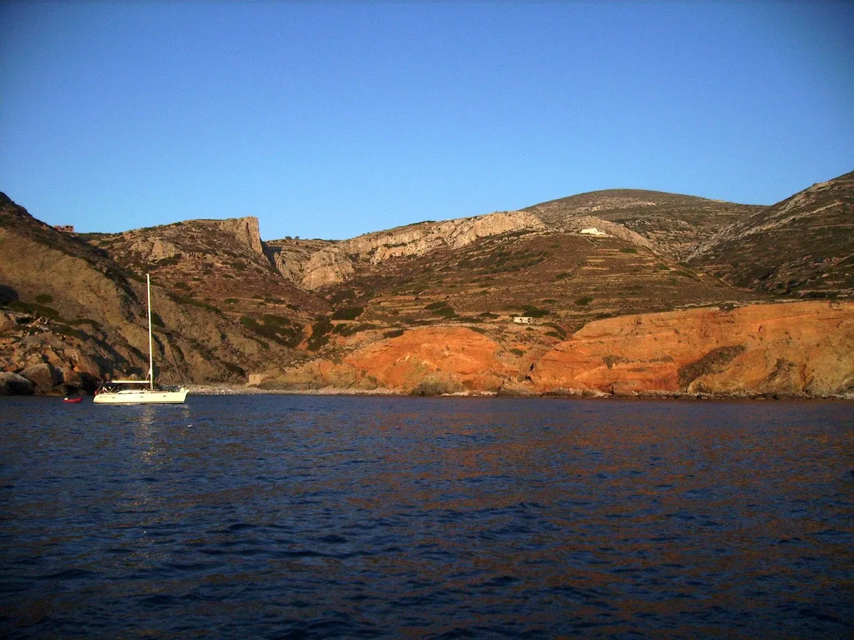 Spiaggia di Agali, Folegandros, Cyclades, Grecia — 2