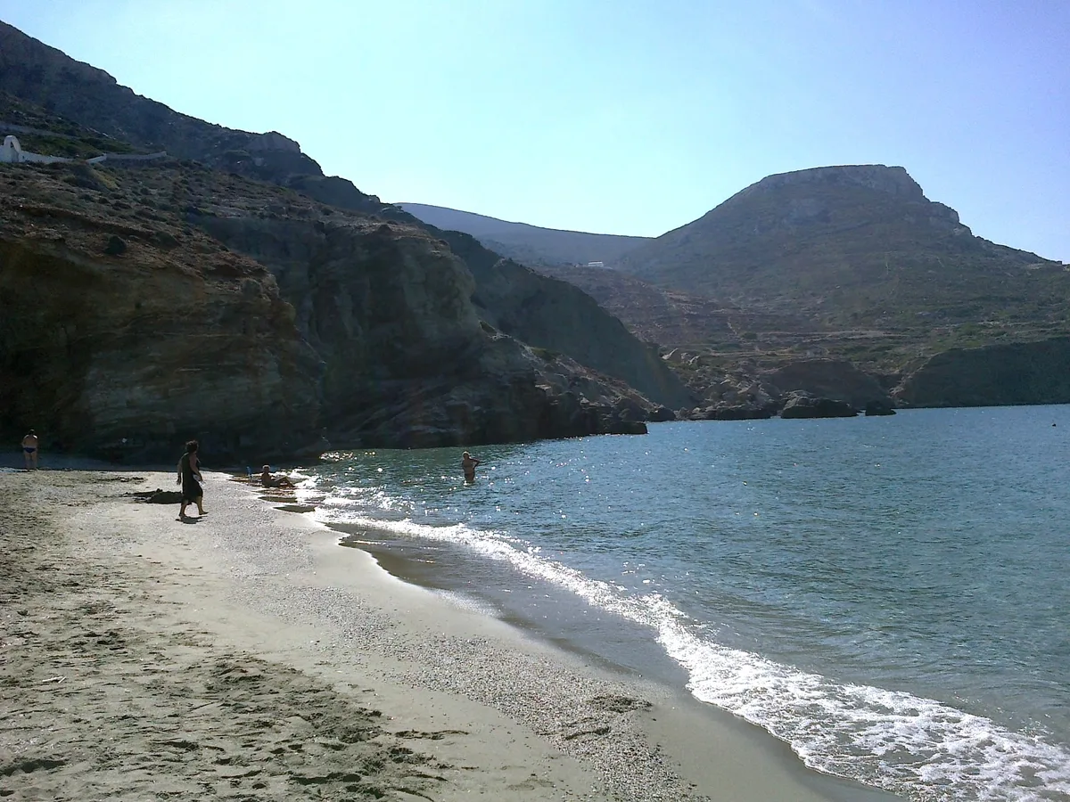 Spiaggia di Agali, Folegandros, Cyclades, Grecia — 4