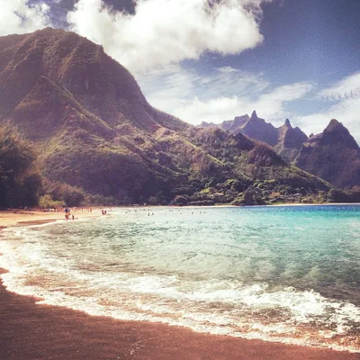Tunnels Beach, Ha'ena, Hawaii, United States — 2