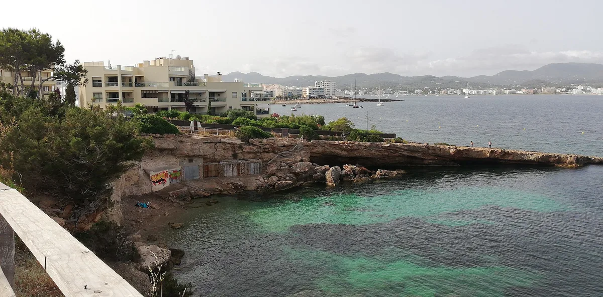 Gracioneta Beach, Sant Antoni de Portmany, Balearic Islands, Spain — 2