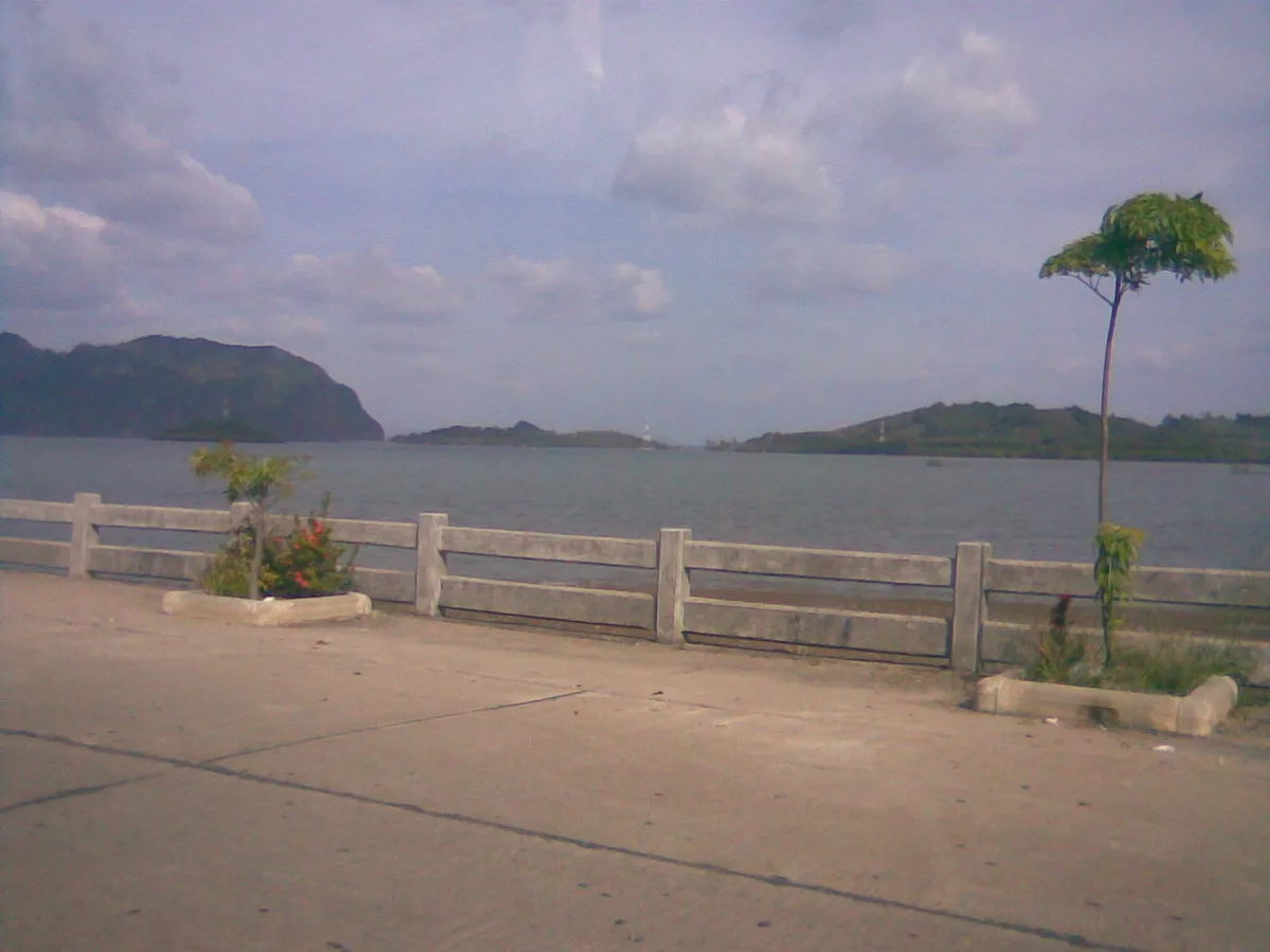 Ban Saladan Beach, Ko Lanta, Andaman Coast, Thailand — 3