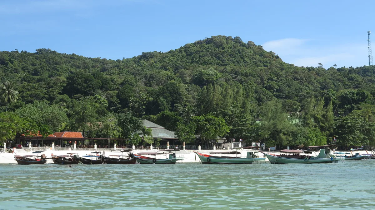 Loh Dalum Beach, Ko Phi Phi, Andaman Sea, Thailand — 5