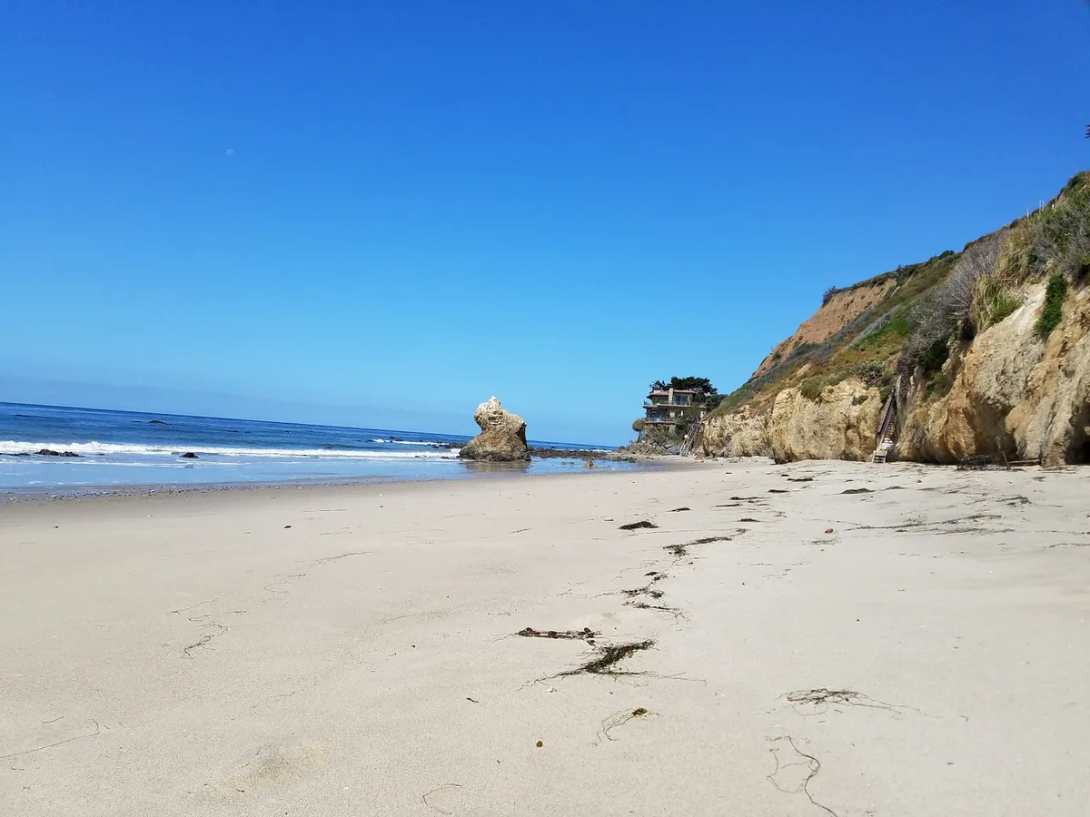 La Piedra State Beach, Malibu, California Coast, United States — 6
