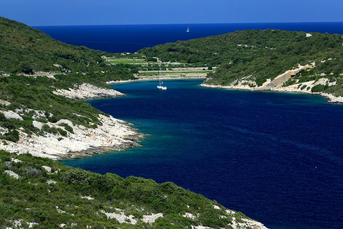 Rogačić Beach, Vis, Dalmatia, Croatia — 2