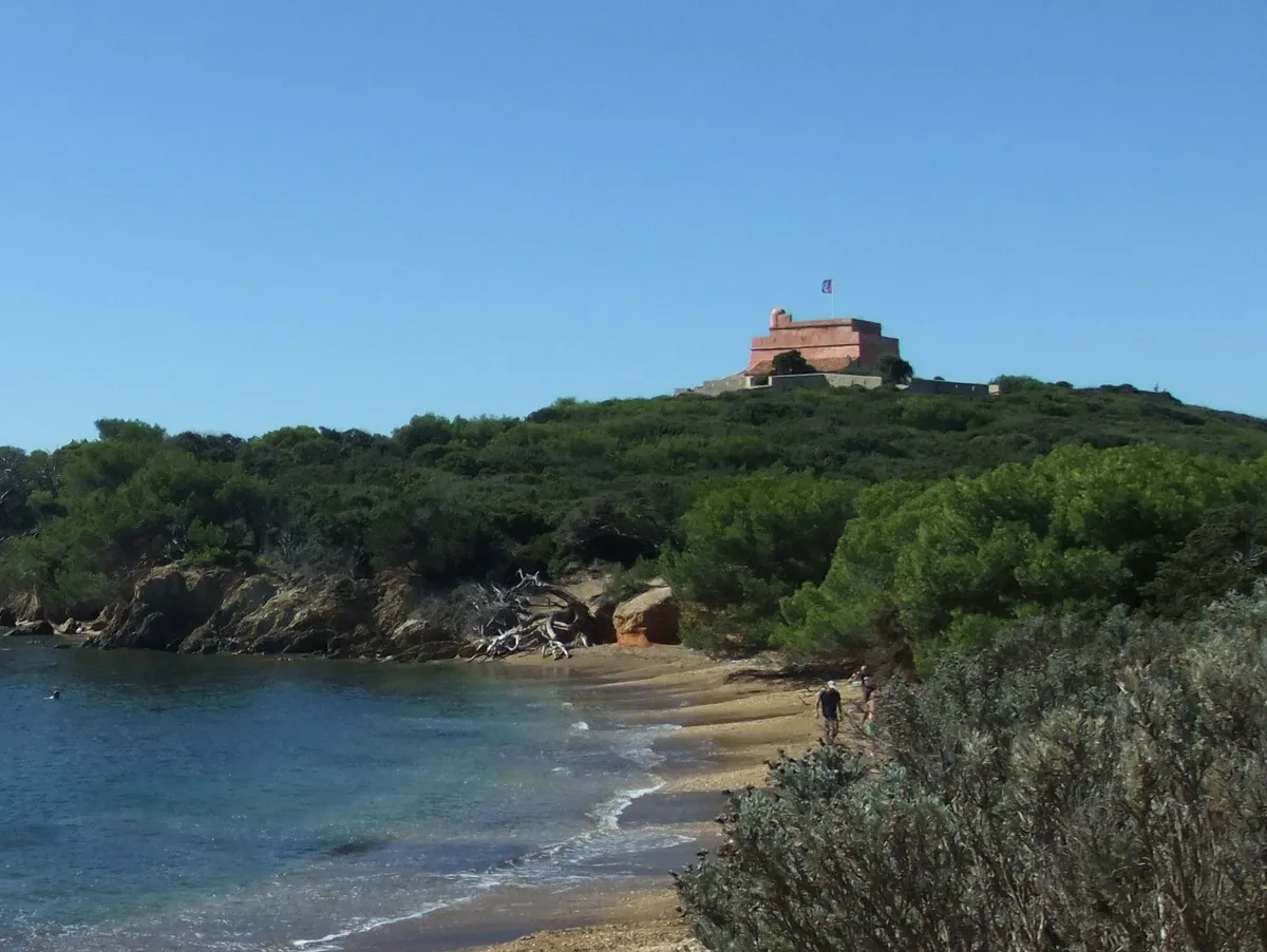 Grand Langoustier Beach, Hyères, Provence-Alpes-Côte d'Azur, France — 4