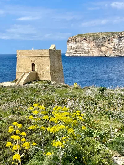 Xlendi Beach