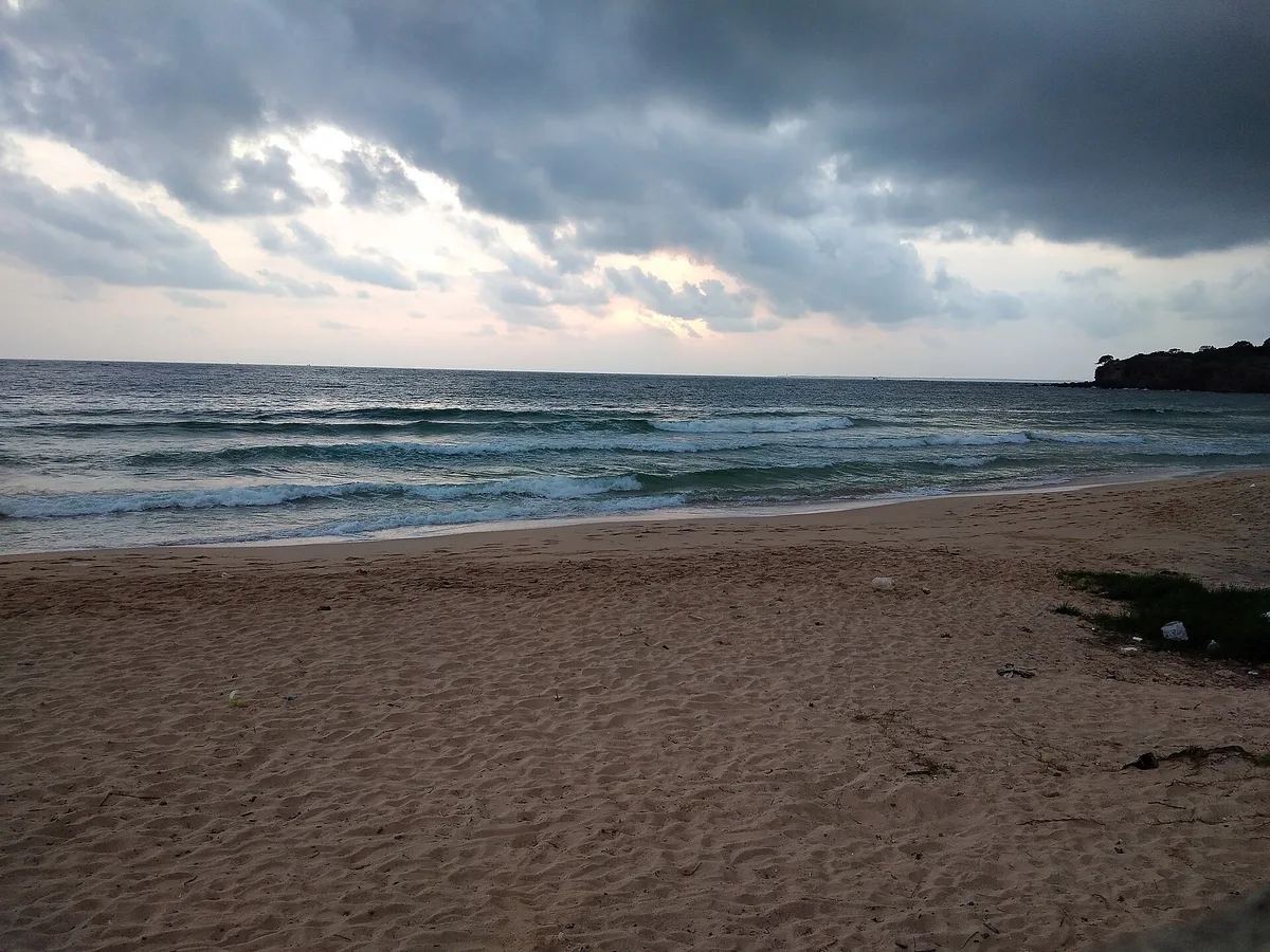 Dutch Bay-Strand, Trincomalee, Eastern Province, Sri Lanka — 4