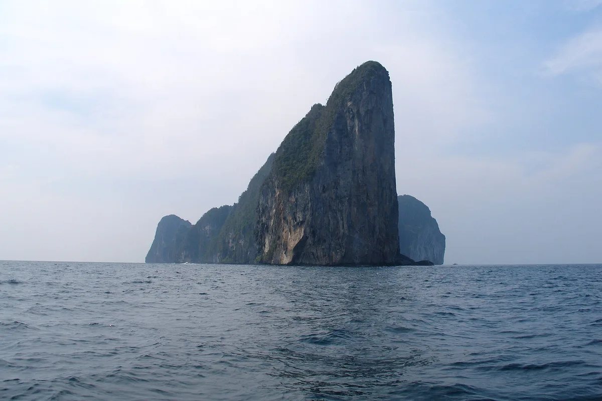 Playa de Nopparat Thara, Ao Nang, Andaman Sea Coast, Tailandia — 4