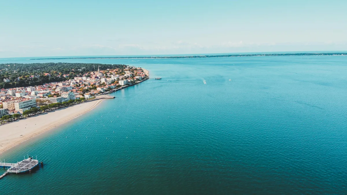 Jetée Beach, Andernos-les-Bains, Nouvelle-Aquitaine, France — 5