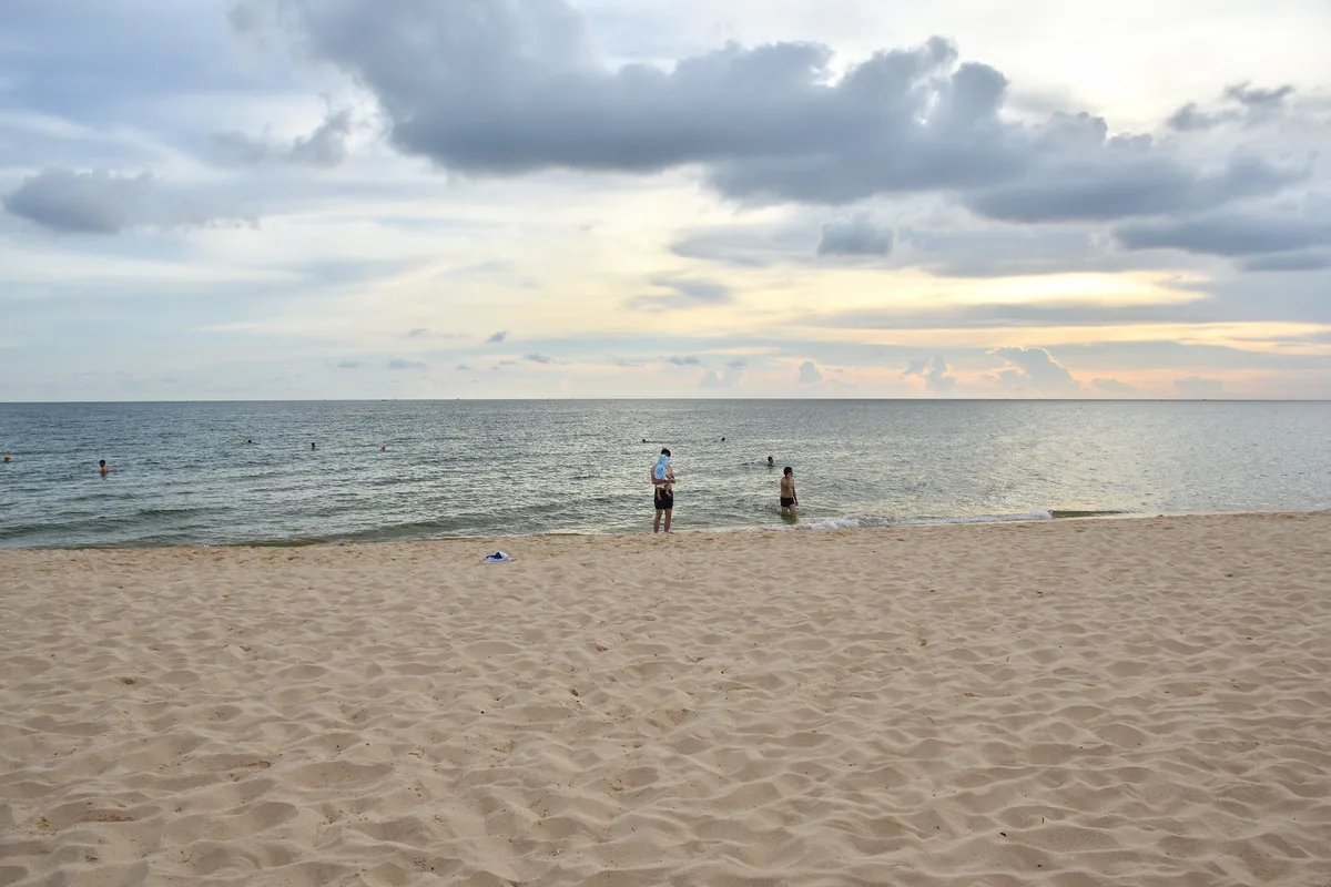 Trường Beach, Dương Tơ, Gulf of Thailand, Vietnam — 6