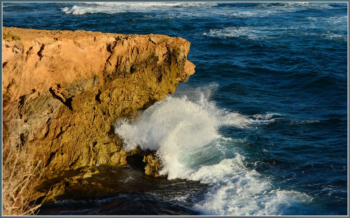 Shipwreck Beach, Koloa, Hawaii, United States — 2