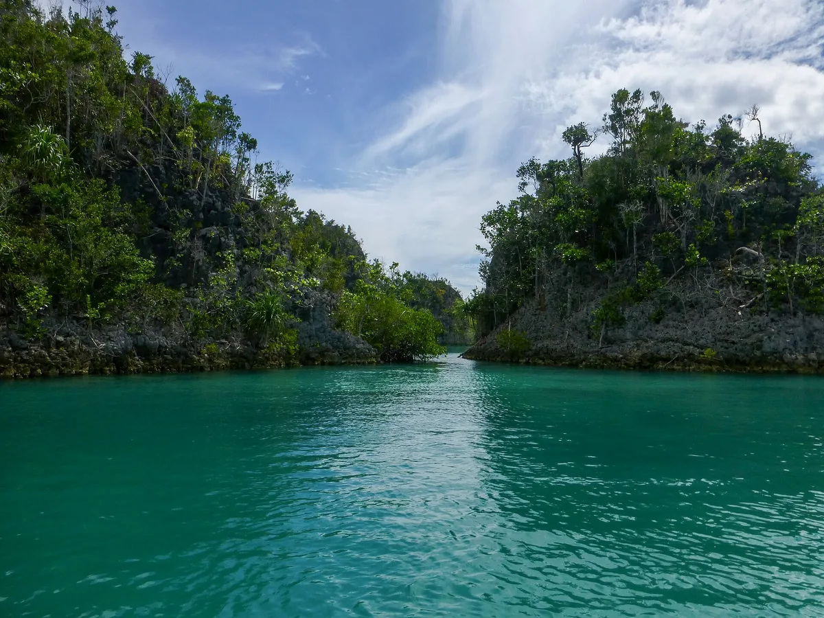 Pianemo Beach, Waigeo Barat Kepulauan, West Papua, Indonesia — 6