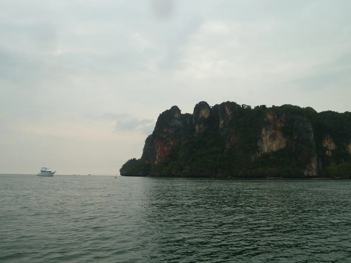 Railay East Beach, Mueang Krabi, Andaman Sea Coast, Thailand — 3