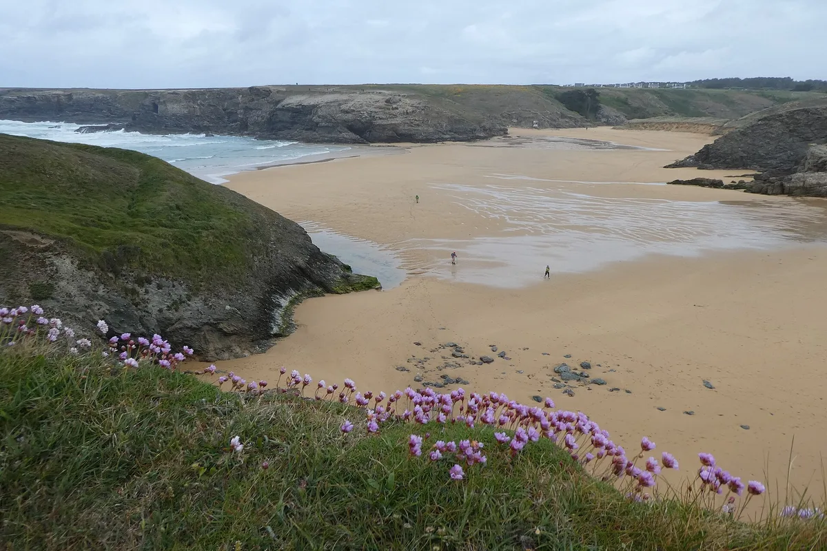Vazen Beach, Bangor, Brittany, France — 4