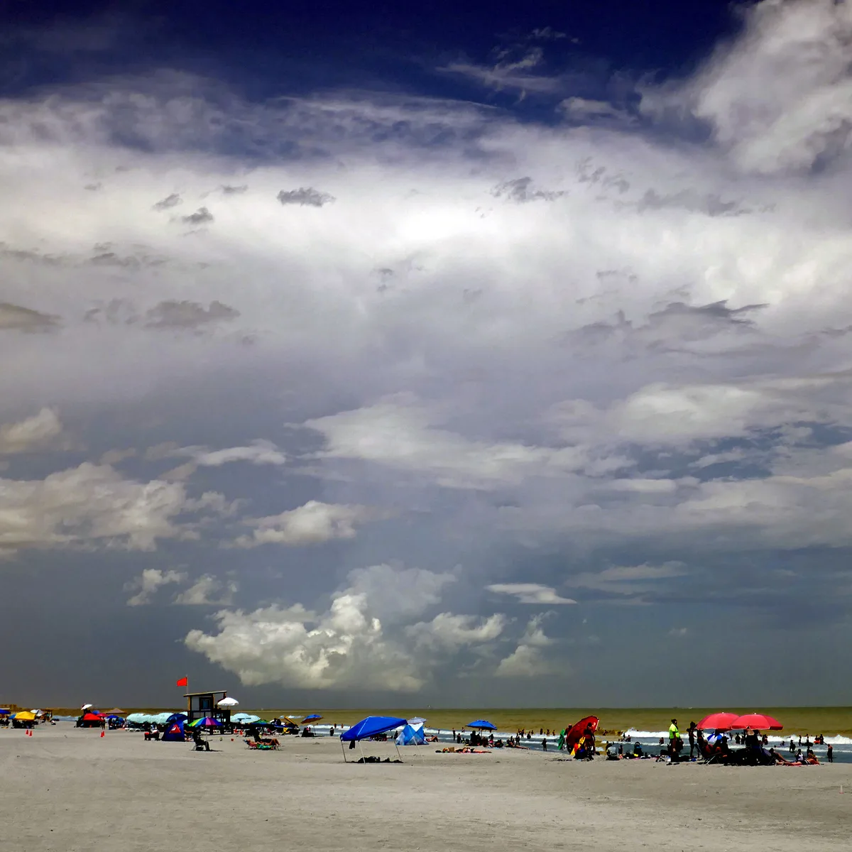 Lori Wilson Park-Strand, Cocoa Beach, Florida Atlantic, Vereinigte Staaten — 3