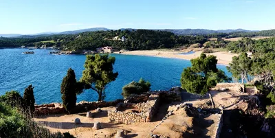 Platja de Cap Roig, L'Ampolla, Catalonia, España — 4