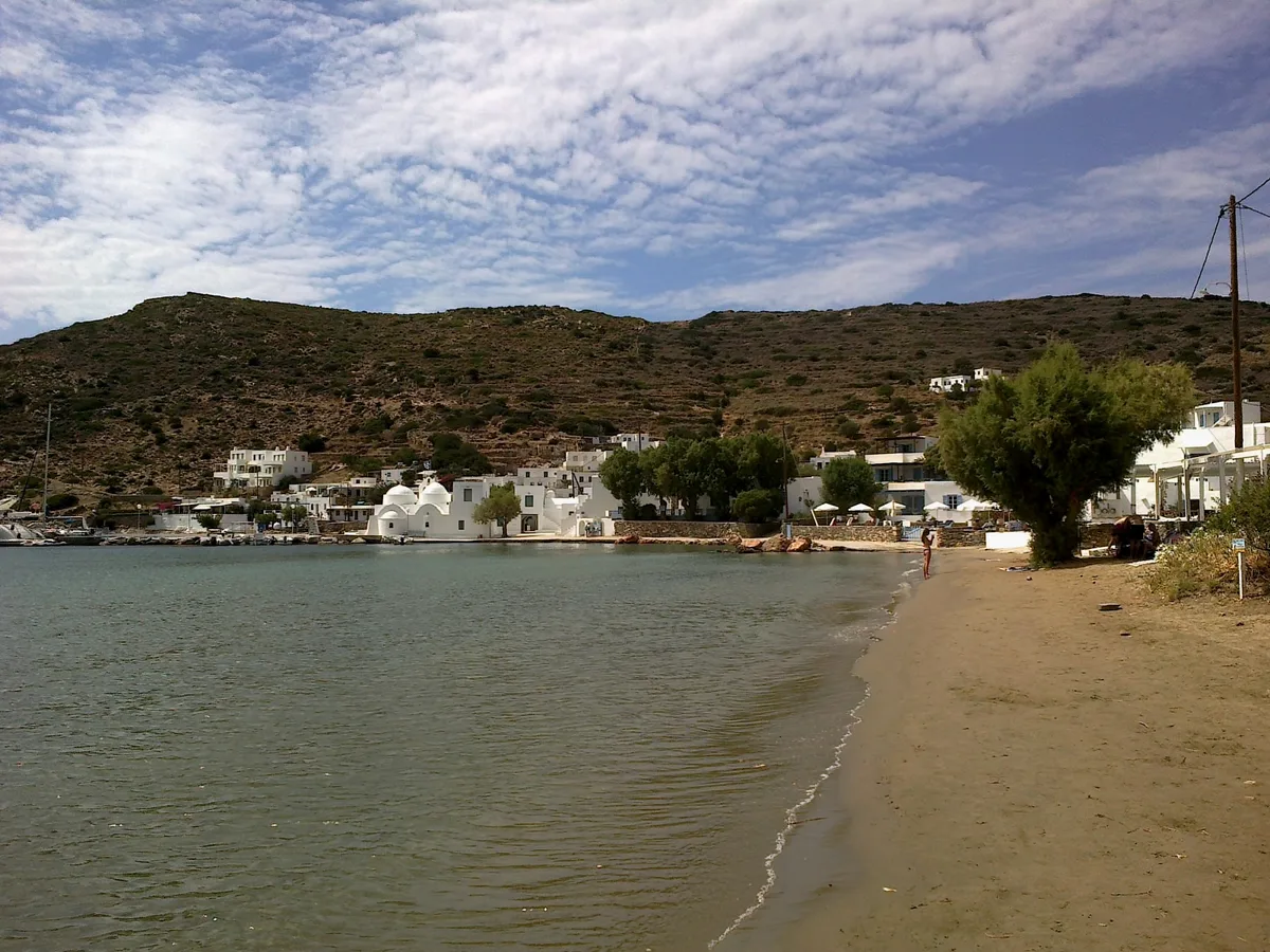 Vathy Beach, Apollonia, Cyclades, Greece — 3
