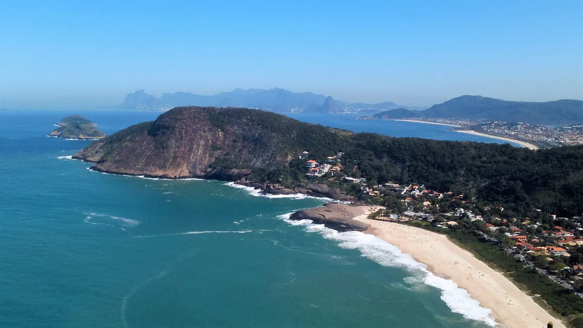Playa de Itacoatiara, Niterói, Brazilian Atlantic, Brasil — 6