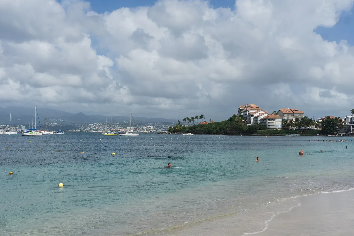 Point du Bout Beach, Les Trois-Îlets, Martinique, France — 3