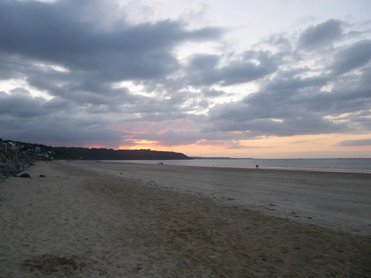 Plage des Rosaires, Plérin, Bretagne, France — 2