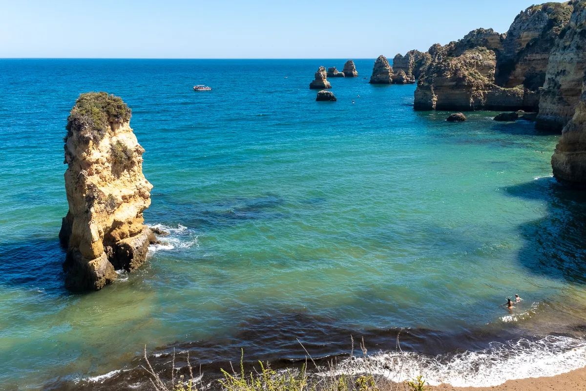 Dona Ana Beach, Lagos, Portuguese Atlantic, Portugal — 4