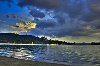 Kok Beach, Mukim Ayer Hangat, Andaman Sea, Malaysia — 2