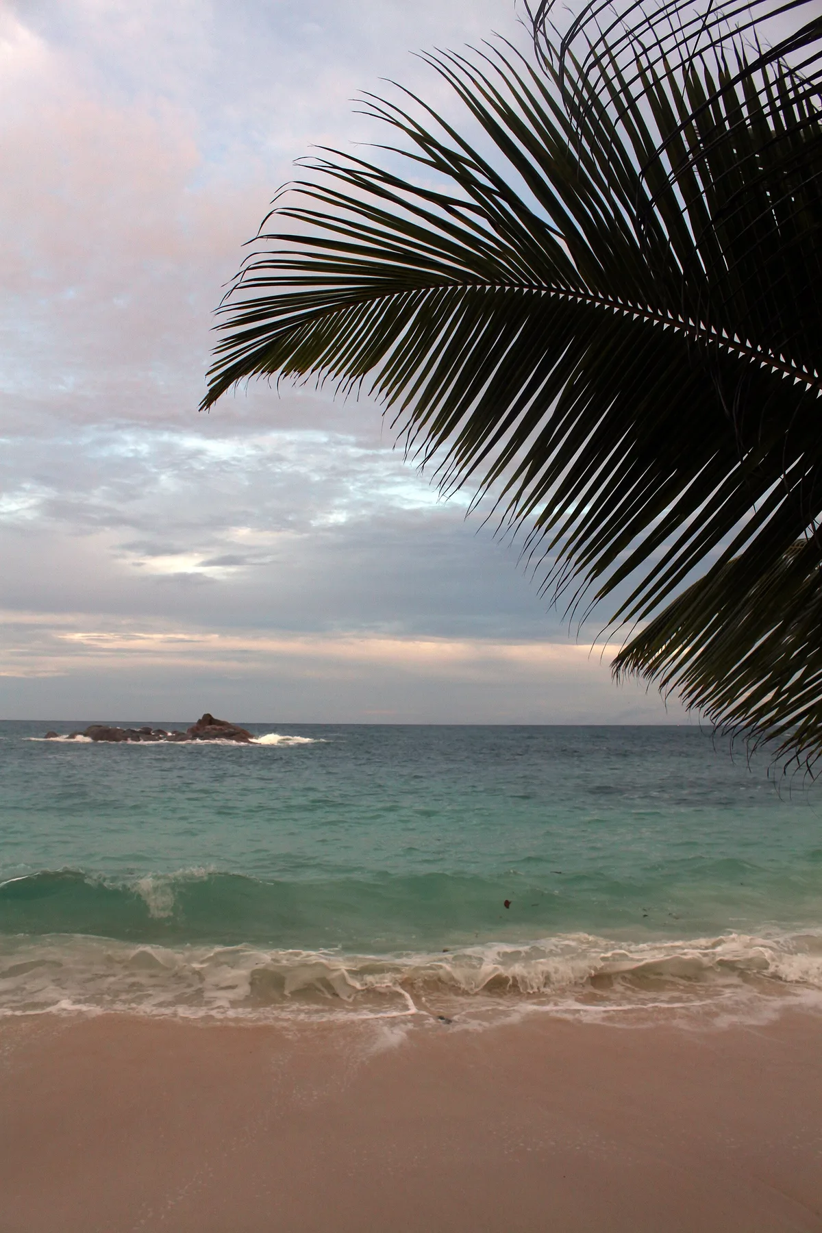 Anse Kerlan Beach, Grand Anse, Seychelles Inner Islands, Seychelles — 3