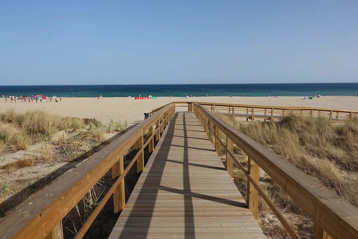 Meia Praia Beach, Lagos, Portuguese Atlantic, Portugal — 5